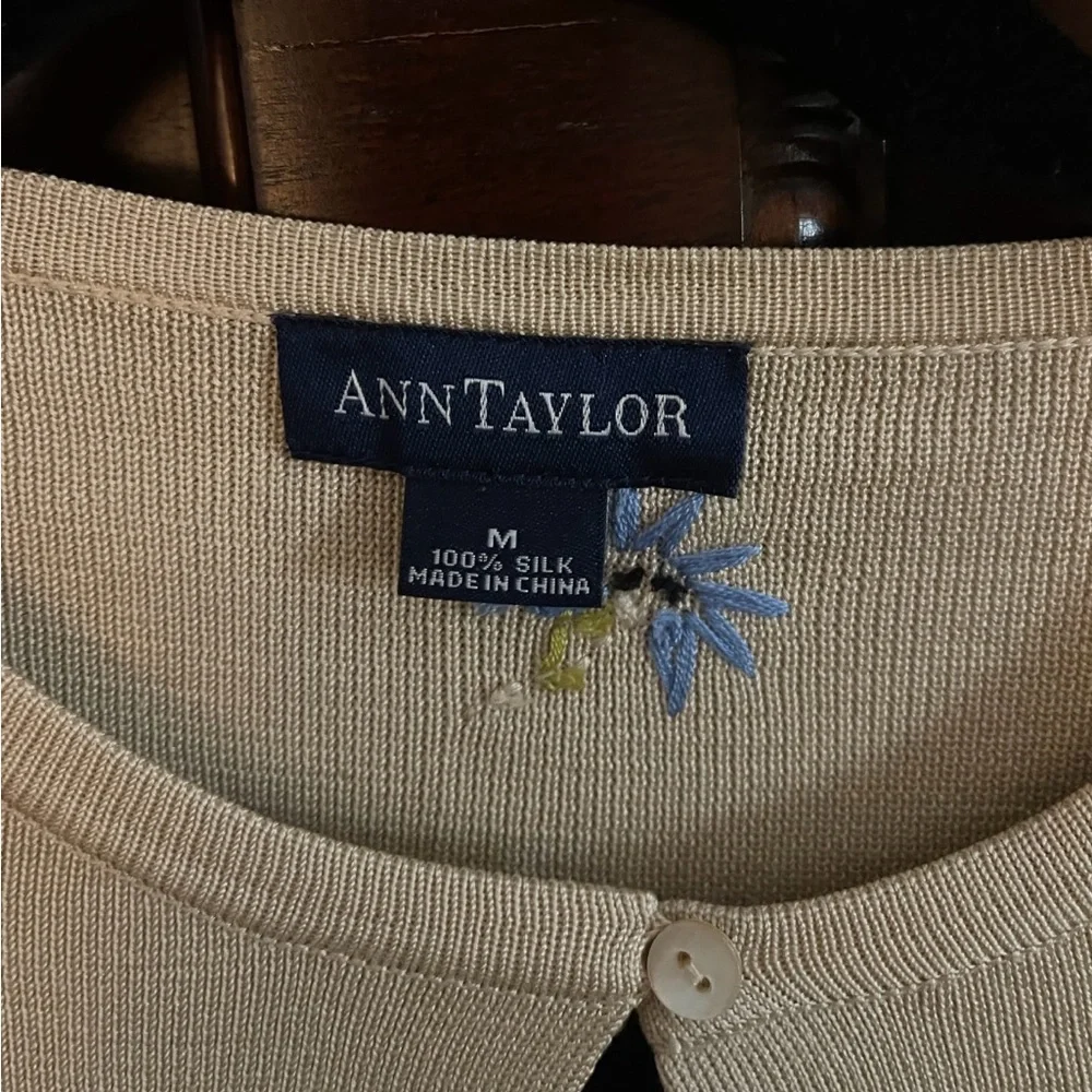 Vintage Ann Taylor cardigan - Picture 3 of 3